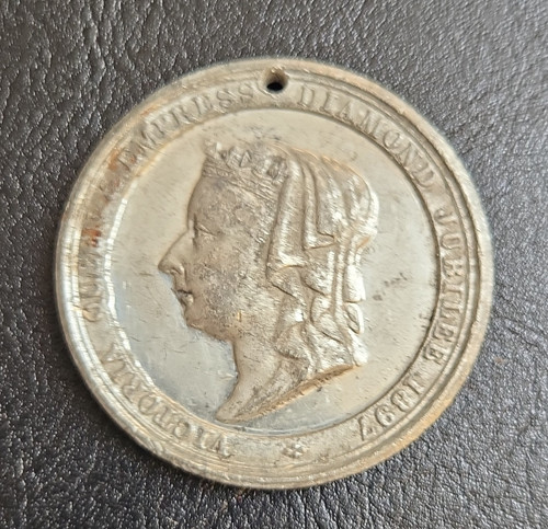 1897 queen victoria diamond - 1897,