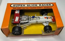 UNIVERSAL HONDA FORMULA 1 RACING CAR RA301 VINTAGE BOXED (POLISTIL F4 COPY)