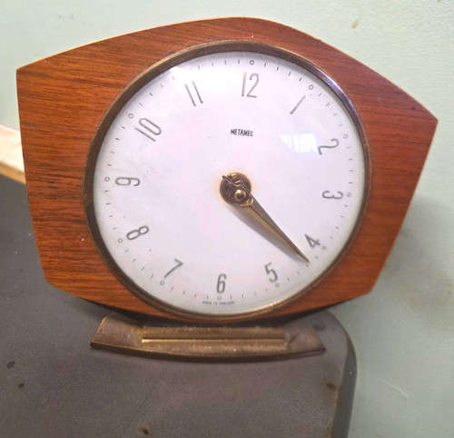 Metamec wooden mantel - wooden, clock