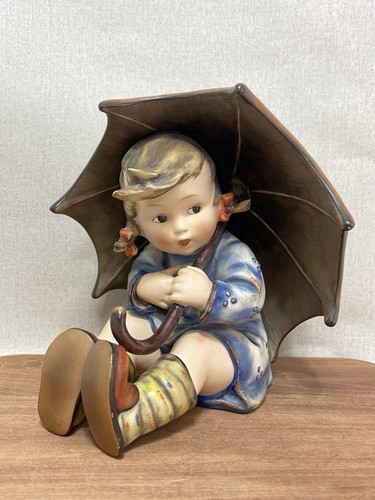 1951 hummel goebel umbrella - 1951,
