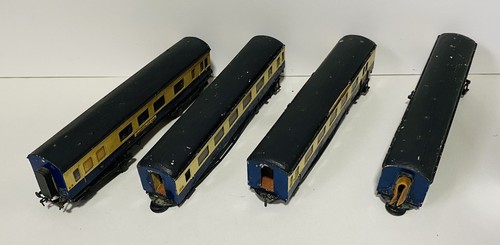 Job lot x - 00/ho, railway