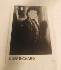 Lovely CLIFF RICHARD personally signed original vintage publicity shot
