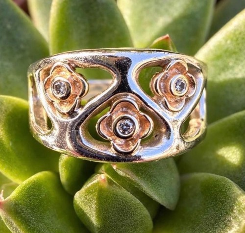 Retired pandora diamond - pandora, flower