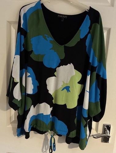 Phase eight top size - 22, x