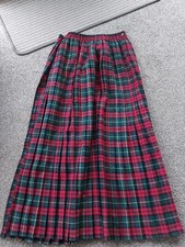 Westgate Weavers (Make A Skirt) Length Material Tartan Check Nwot Red Green Xmas