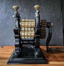 Antique Brierley Candy Drop Roller Machine 3.25'' Sweet Toffee Fudge Cutter