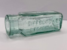 Old Eiffel tower lemonade