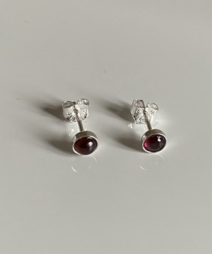 New 925 sterling - 925,