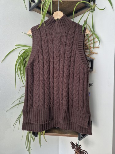 Sleeveless sweater vest - sleeveless,