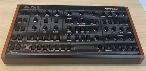Mint behringer xa d - -,