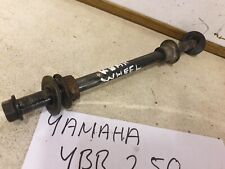 YAMAHA YBR250 COMPLETE WORKING REAR WHEEL SPINDLE & SPACERS GOOD THREADS 