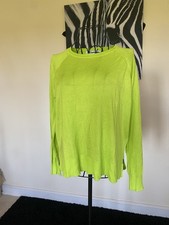 Bnwot Women’s Zara Green