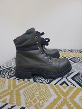 EUC Womens Reiker Chunky Lace