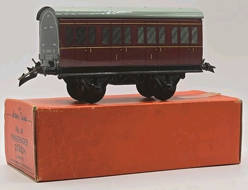Vintage hornby train gauge - o,