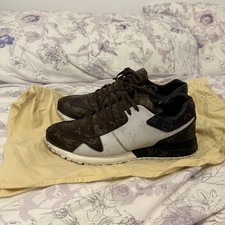 Louis Vuitton Run Away Sneaker Monogram RARE