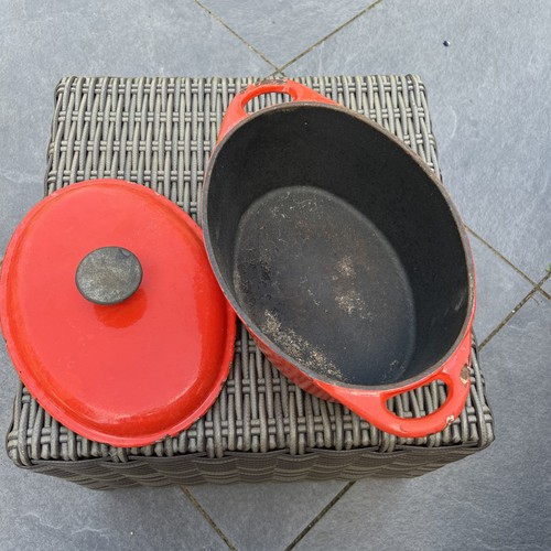 Vintage cast iron - cast, casserole