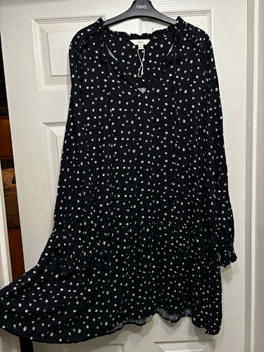 Marks spencer black white - &,
