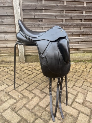 Fairfax gareth 17inch - fairfax, dressage