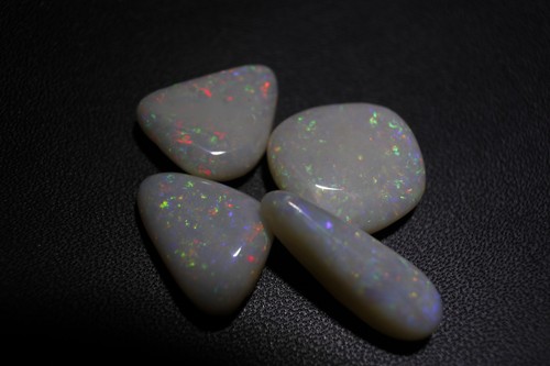 Coober pedy australian opals - pedy,