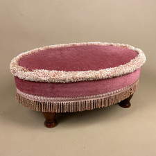 Vintage Retro Velvet Foot