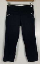 ATHLETA Leggings S Black Relay Capri Reflector Running Jogging Gym Training Yoga