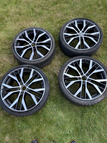 Genuine volkswagen golf - genuine, vw