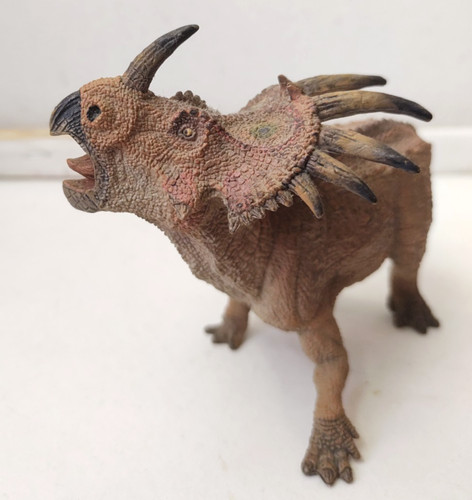 Papo rare styracosaurus - rare, pink