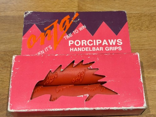 Onza porcipaws red retro - red,