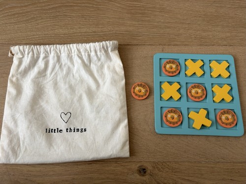 Wooden tic tac toe noughts - noughts, &