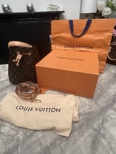 Louis Vuitton Women's Brown Bucket Monogram Canvas Bag