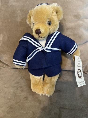 Family merrythought bears - family, of