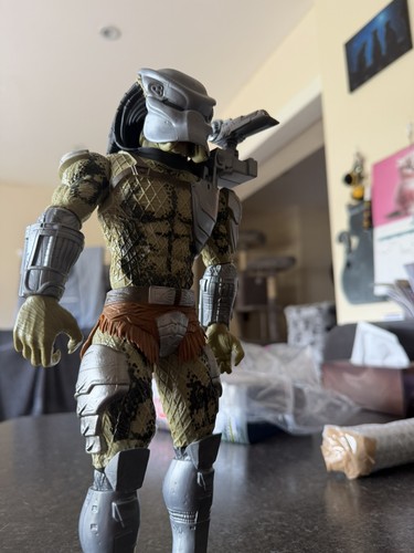 Neca predator - predator, version)