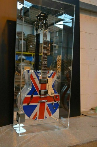 Guitar acoustic display case - guitar,