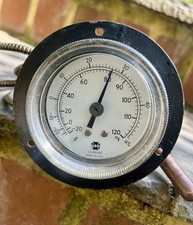 Vintage gauge 3901 - vintage,