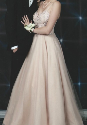 Beautiful formal gown for - beautiful,,