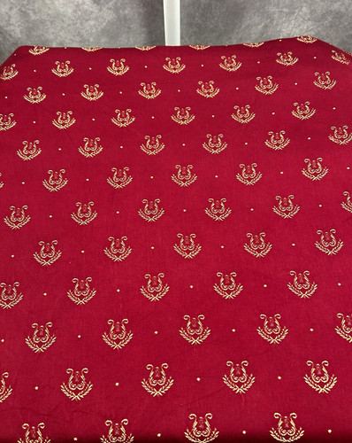 Red gold jacquard - &,