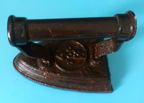 Antique cast iron - cast, iron/flat