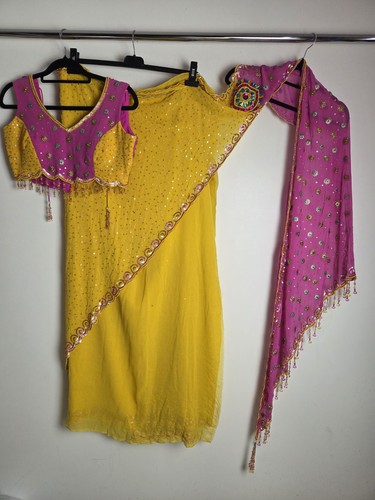 Bollywood ladies indian sari - ladies,