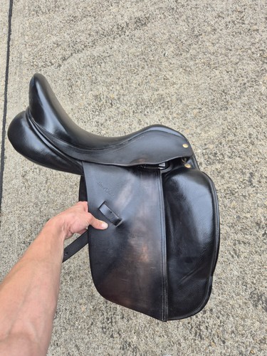 Harry dabbs dressage saddle - dabbs,