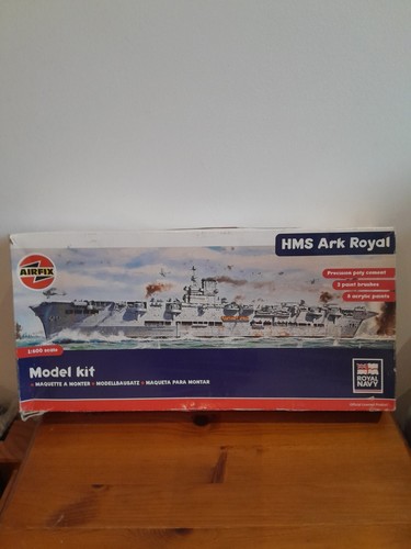 Airfix hms ark royal - hms,
