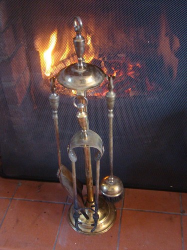Brass set fire irons - set,
