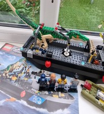 LEGO Jurassic World Baryonyx Dinosaur Boat Escape Set