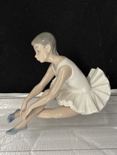 Beautiful Nao Ballet Figurine