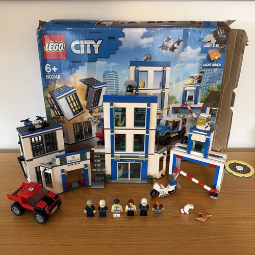 Lego city police station - police,