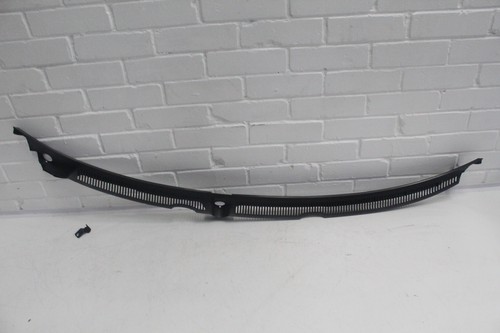 Audi lower windscreen - a4, 8e