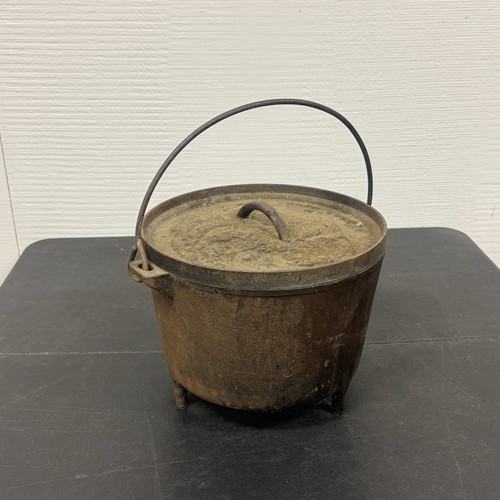 Vintage maca 2000 cast - 2000,