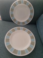 JAJ Pyrex matchmaker Dinner Plates 25cm dia