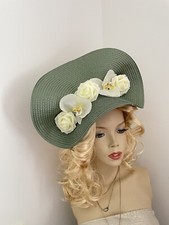 Fascinator Sage Green Cream