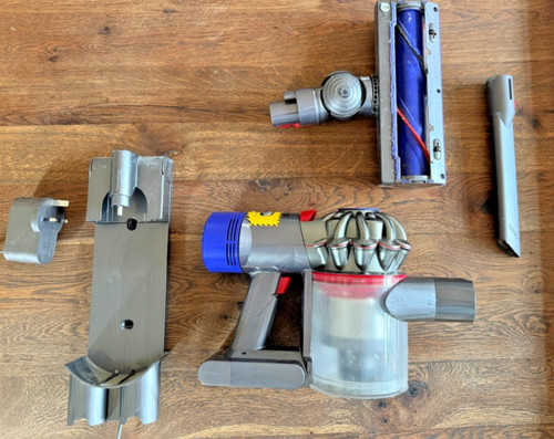Dyson sv11 handheld - dyson,