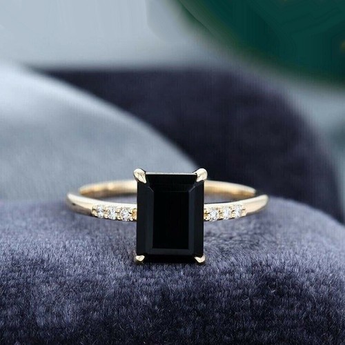 5ct emerald cut black - cut,
